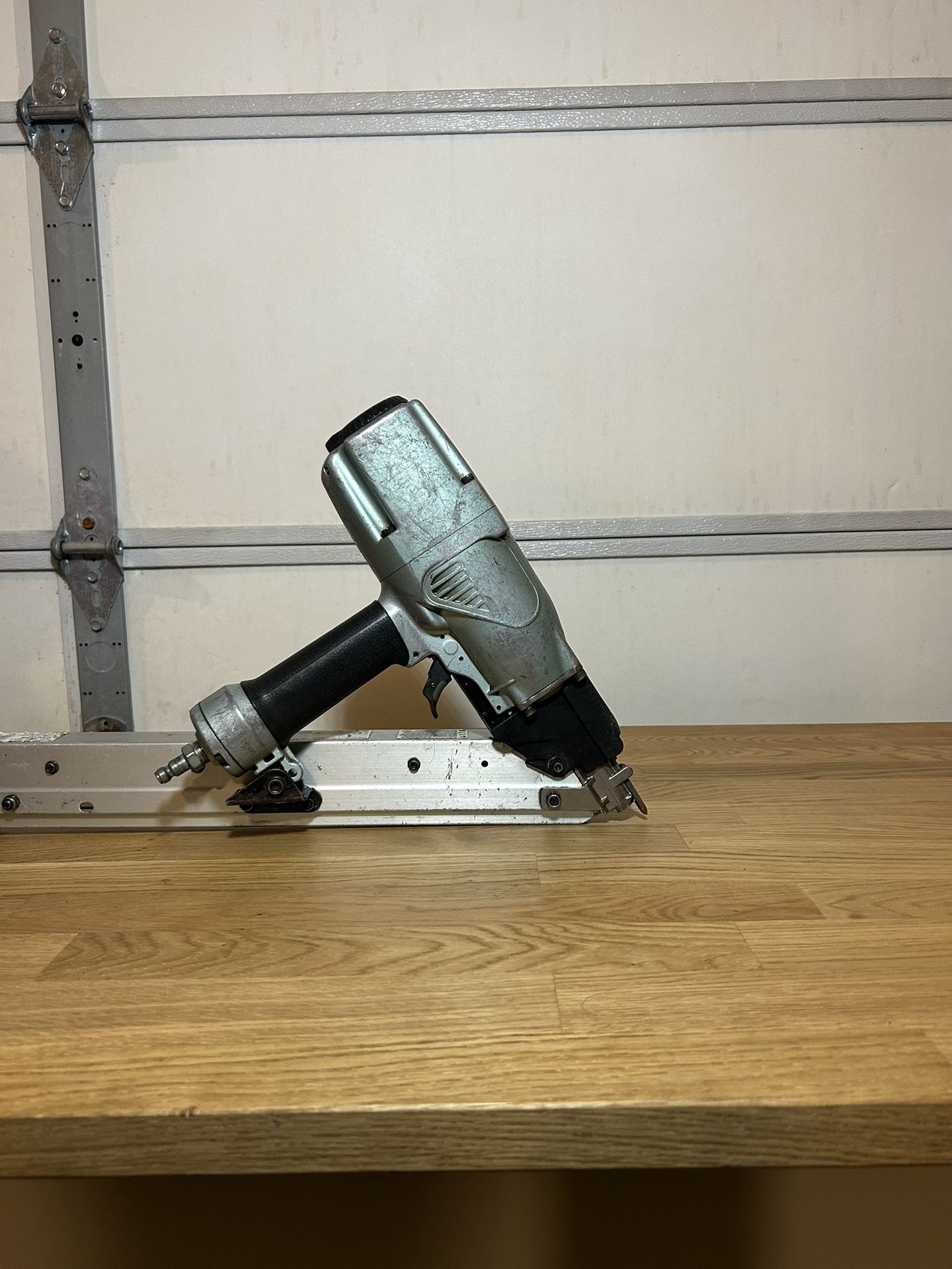 METABO 2 1/2" STRIR NAILER