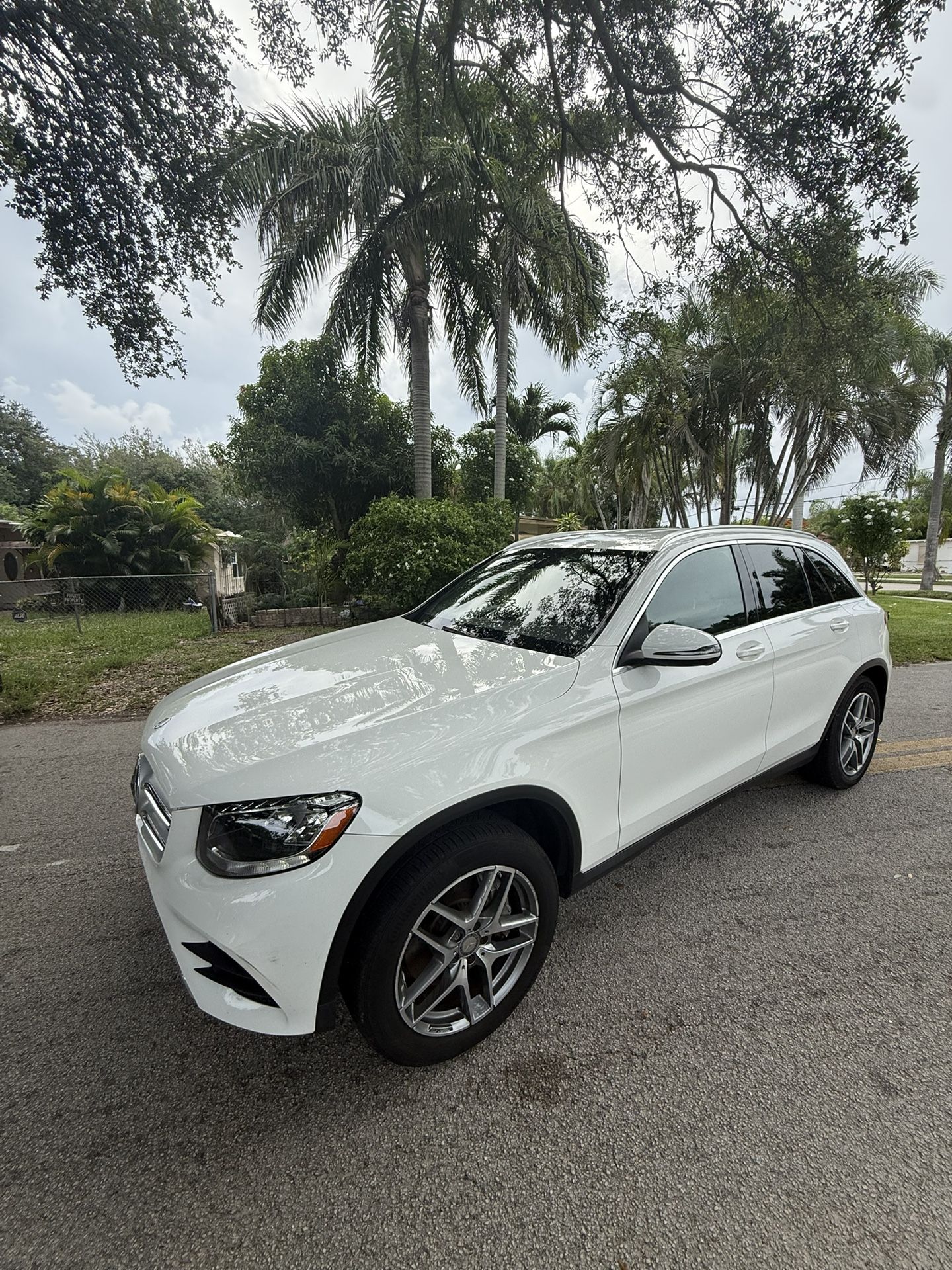 2016 Mercedes-Benz GLC