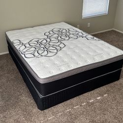 Queen Size Pillow Top Mattress 12" Thick Brand New Mattress. Delivery Available.  Brand New Mattress 