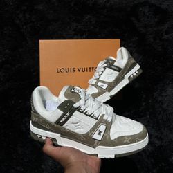 LV Trainer Sneaker