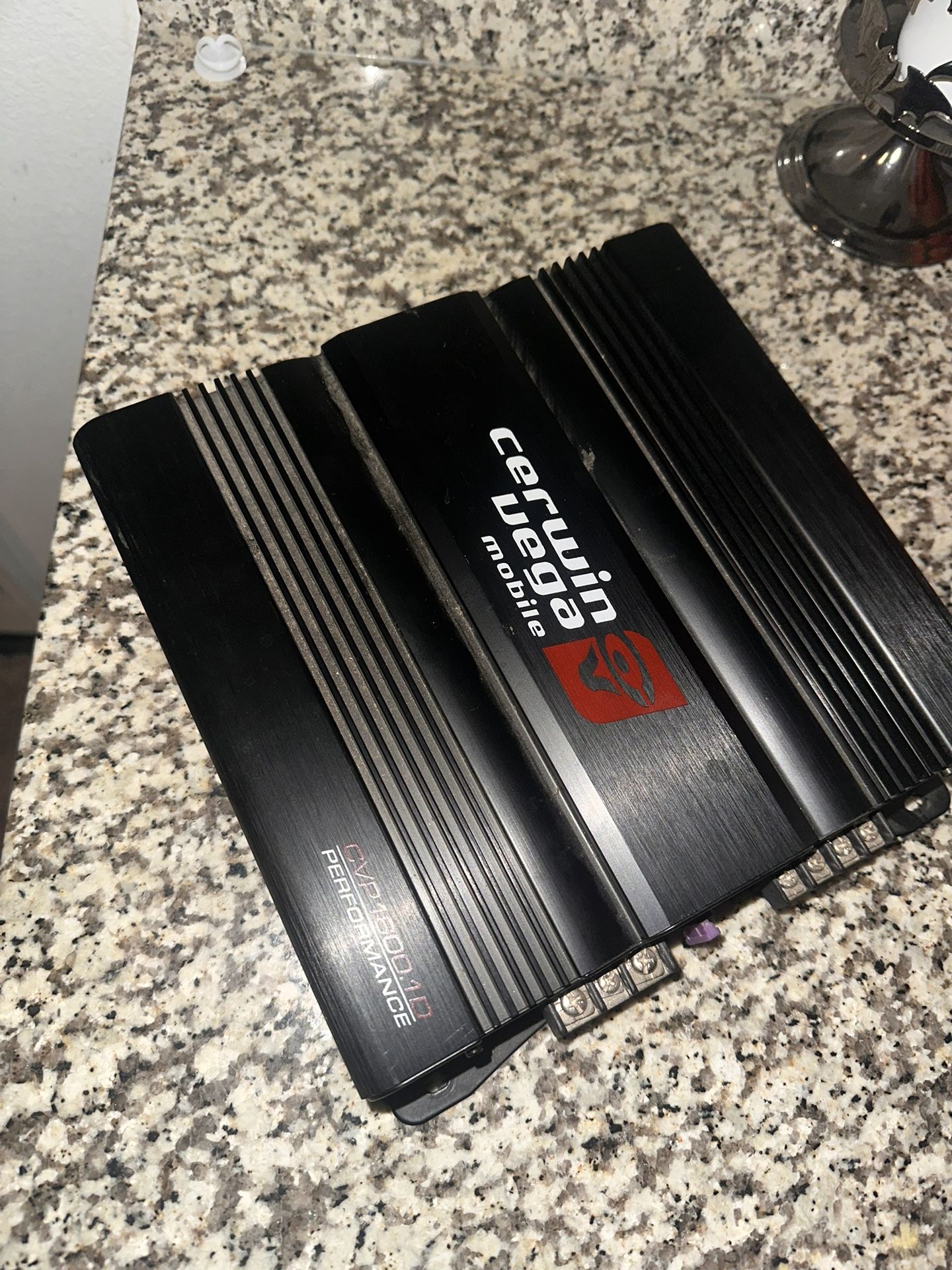 Cerwin Vega 1600 Watt Amp