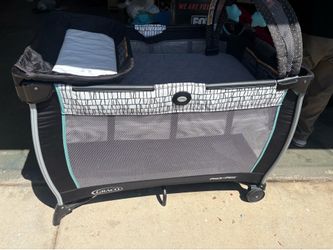 Graco play pin