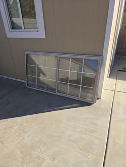 3 Windows for $ 60 for Shed