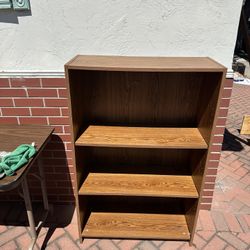 Shelves/bookcase