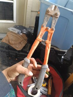 Bolt Cutter 