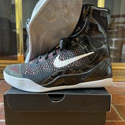 Kobe 9 - Masterpiece *Mens Sz 9*