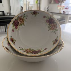 OLD COUNTRY ROSES Serving BOWL 