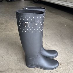Size 8 Hunter Rain  Boots