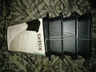 New in package bed risers.