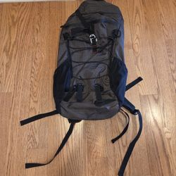 Hiking Backpack 25L Ultra Lightweight Day Pack (Black)- New