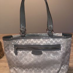 Coach Tote