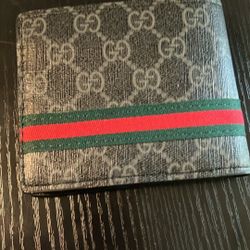 Gucci GG Wallet