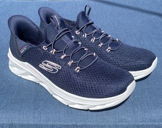 Skechers Women slip in sneaker