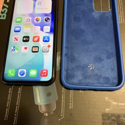 Iphone 11 Fully Unlocked 88% Battery