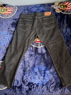 40x30 LEVI 501’s