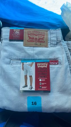 Levi’s youth utility cargo short
