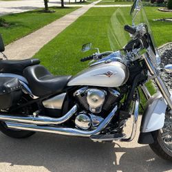 2009 Kawasaki 900  vulcan classic lt