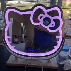 Hello Kitty mirror 