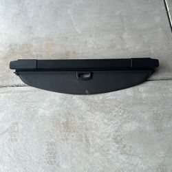 Benz Trunk Cover GLK