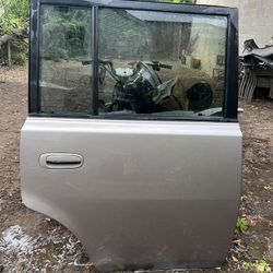 Scion Xb , 2004-2006 passenger rear door 