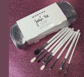 Eye makeup brush