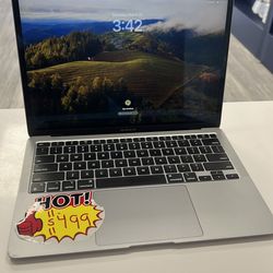 MacBook Air 8ram 512gb 2020 13 in.