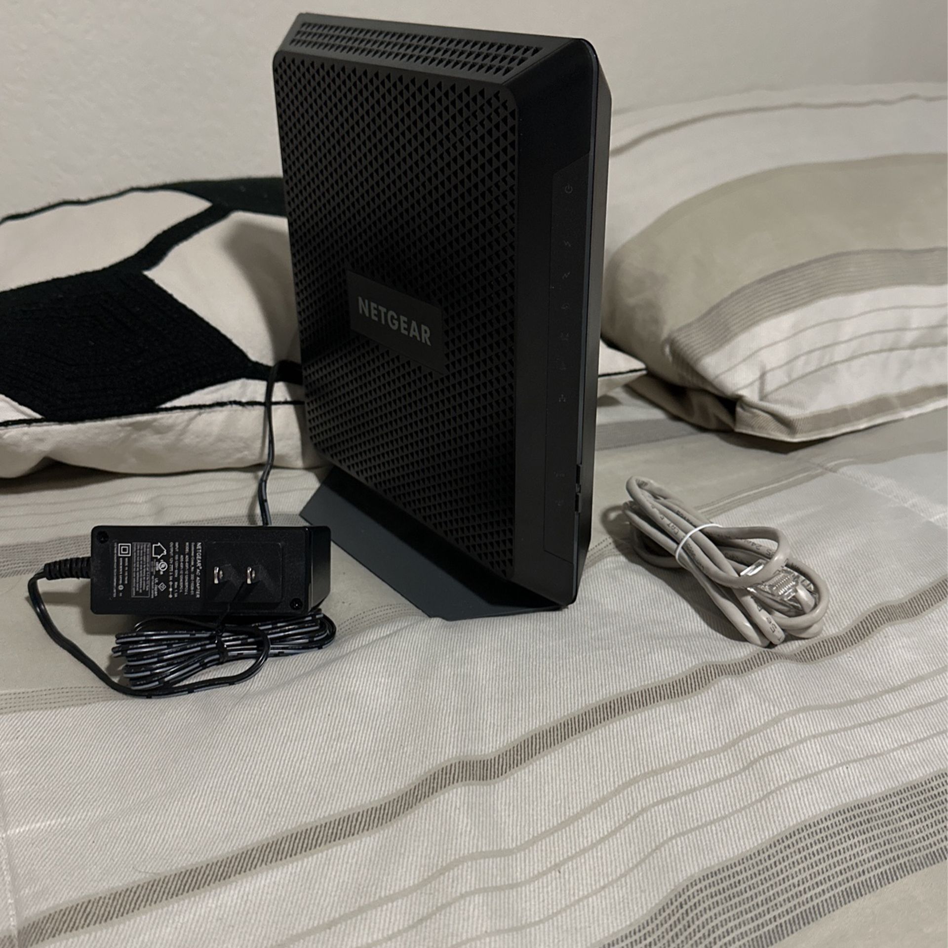 Wifi Cable Modern Router