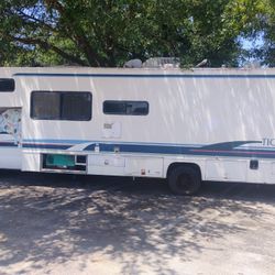 $6,000 Nice Good Camper