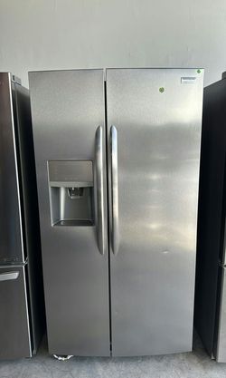 Frigidaire Side by Side Stainless Steel - Large Capacity, Adjustable Shelves