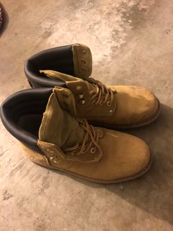 Men’s work boots