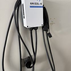 GRIZZL+E. 40 Amp Car Charger.