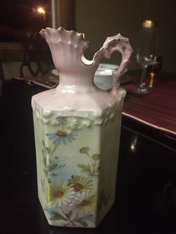 Antique Vintage 1800's Porcelain Creamer