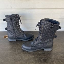 WOMEN'S BLACK LORREENN-HI WOMEN’S QUILTED SIZE 8