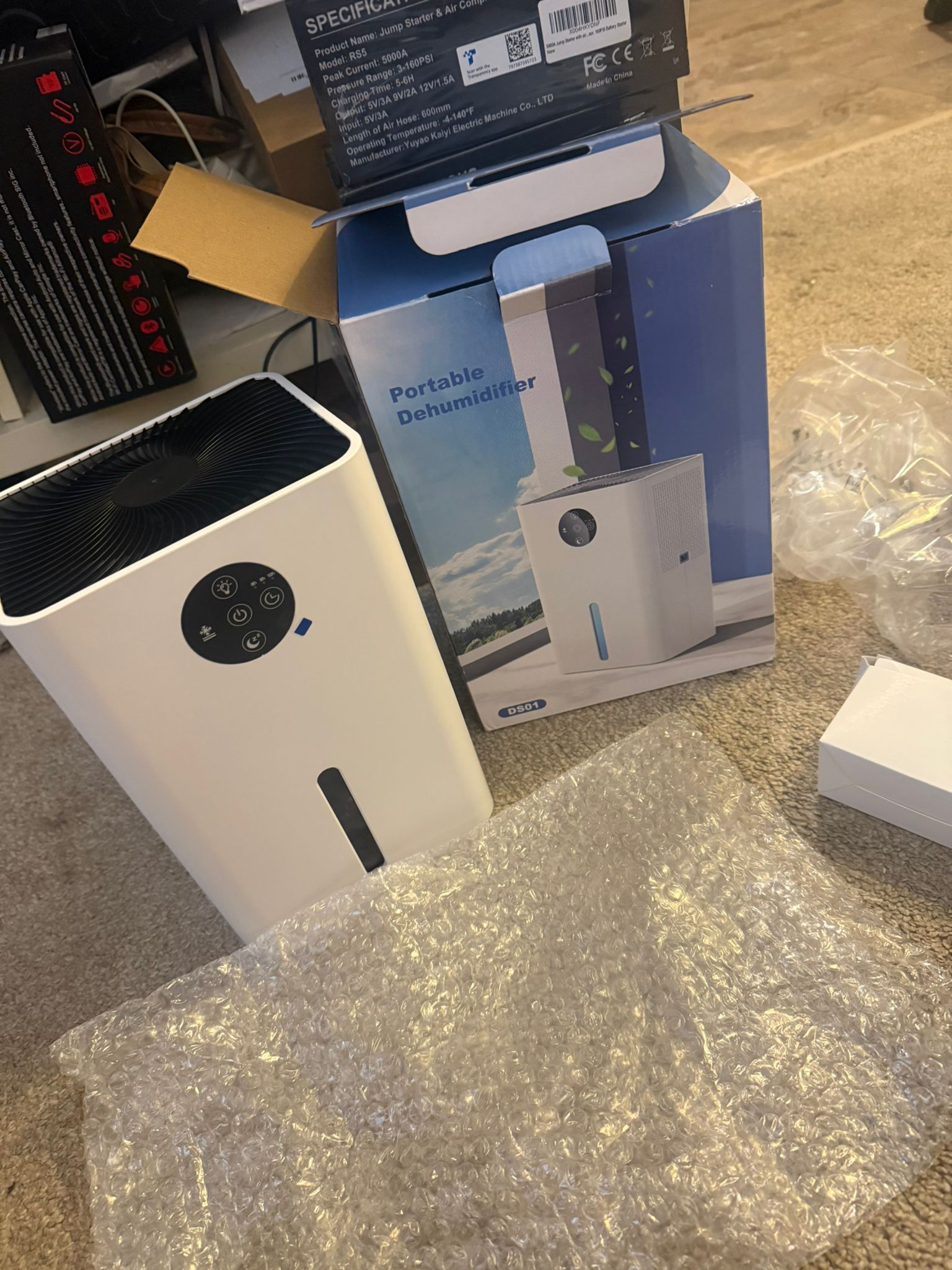 Dehumidifier, 63OZ Quiet Dehumidifiers for Home with Auto Shut Off, Auto Defrost, Timer, Sleep Mode, 7 Color Light Portable Small Dehumidifier for Bed