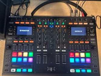 Native Instruments Traktor Kontrol S8