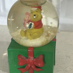Collectible Christmas Classic Winnie Pooh Piglet Miniature Christmas Snow Globe JCPenney