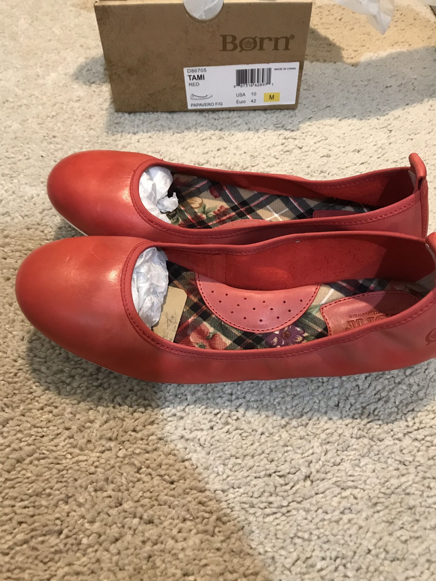 Born Tami Red Flats Women shoes 10 M