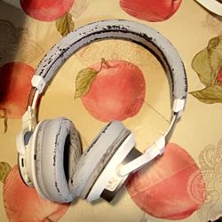 Audio-Technica ATH-SR5BTWH Bluetooth Wireless

