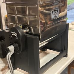 CABELA’S COMMERCIAL GRADE MEAT MIXER