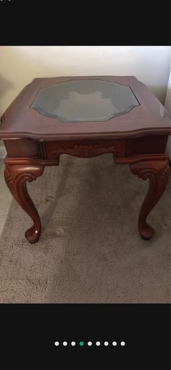 Large table with 2 side table