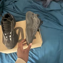 Yeezy 700 V3 Glow In The Dark 