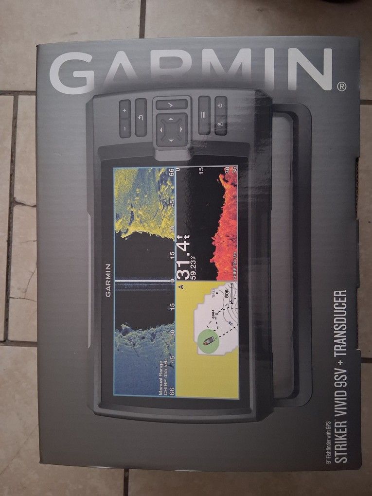 GARMIN STRIKER VIVID 9SV + TRANSDUCER