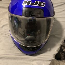 HJC CS-12 motorcycle helmet