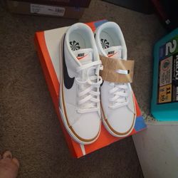 Nike Court Legacy NN BRAND NEW SHOES