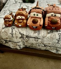 4 Super Cute Tow Maters Nice Sizes From Disney California Adventure Only Used As Decoration 