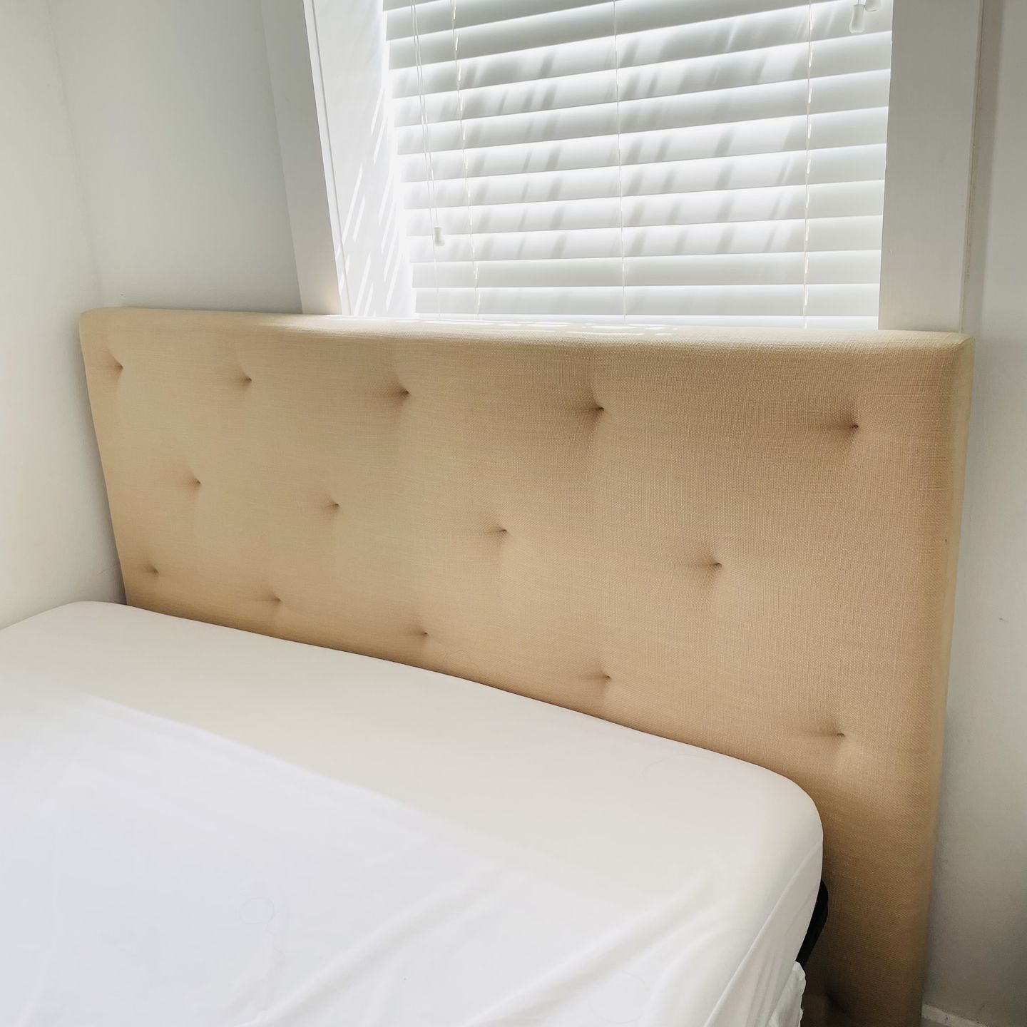West Elm Queen tan fabric/ wood tufted headboard 62”W x 46”H x 4”D
