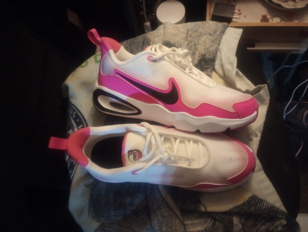 Women's Nike Air Max!!!