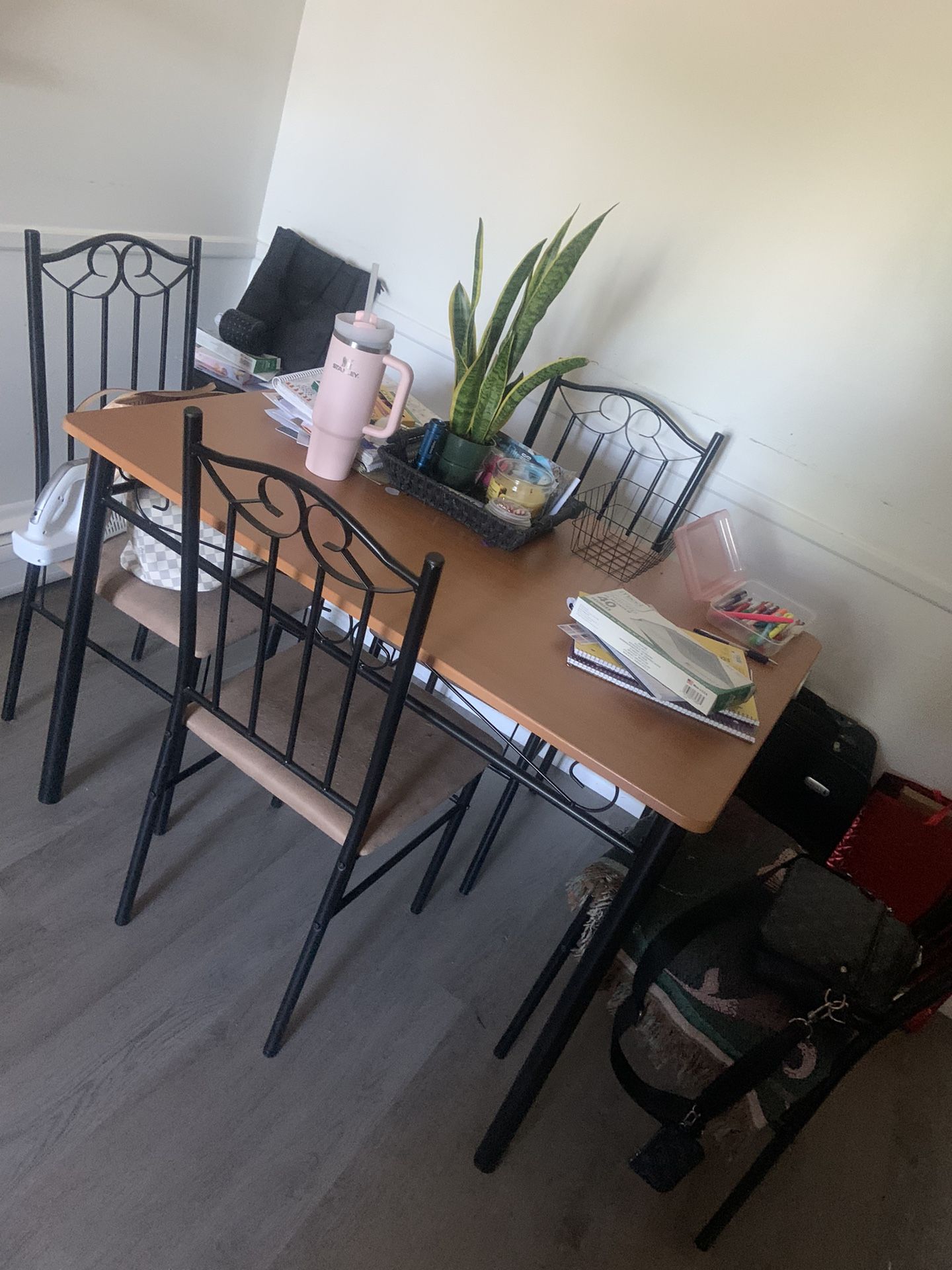 Small Kitchen Table 