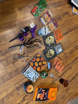 HALLOWEEN DECOR