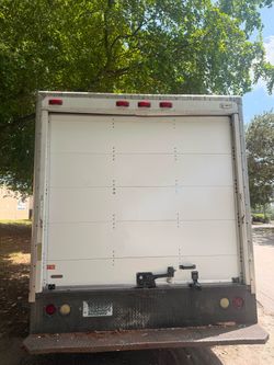 Truck moving company